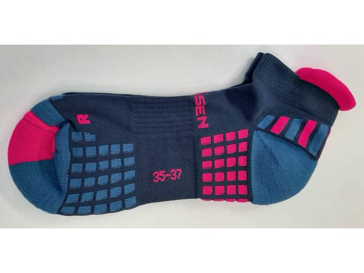 Summer sports socks in breathable technical fabric  Art. Z63JQ6T (1)