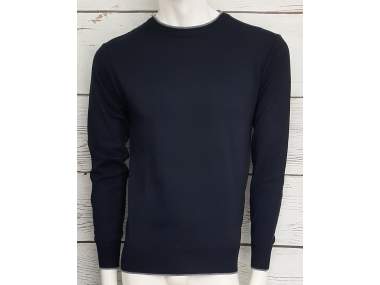 Maglione uomo con scollo arrotondato in filato morbido e confortevole _ Brugi - Art. CV4T956